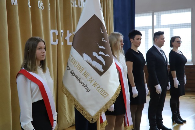 Szkoła Podstawowa nr 34 w Łodzi świętowała w piątek (1 lutego) przyjęcie nowego imienia. Jej nową patronką jest poetka Wisława Szymborska