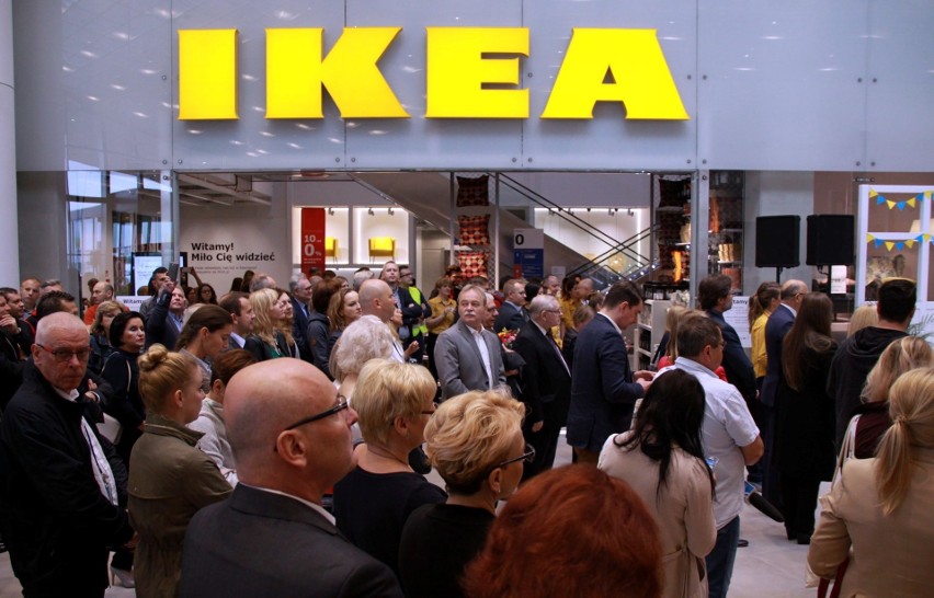 Dziś IKEA jest jedną z najbardziej rozpoznawalnych na...