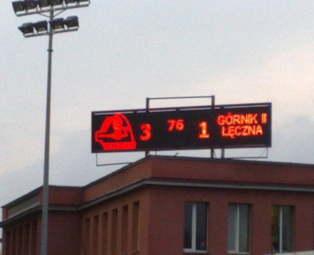 Stal Rzeszów pokonała Górnik II Łęczna 3-1.