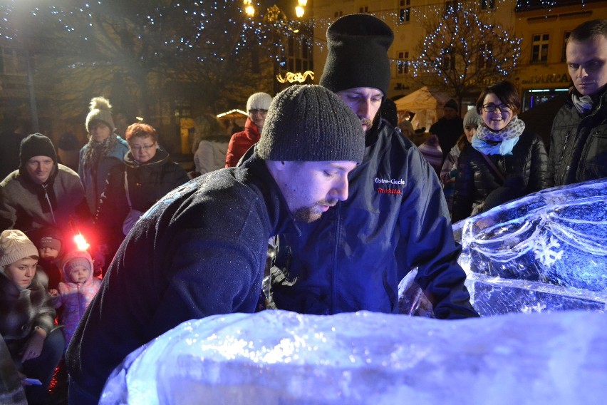 Rybnik: Świąteczny klimat na rynku i deptaku