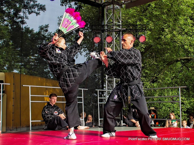 Krakowska sekcja hapkido - koreańskiej sztuki walki - ma już 30 lat. Przyciąga dzieci, młodzież i dorosłych [ZDJĘCIA]