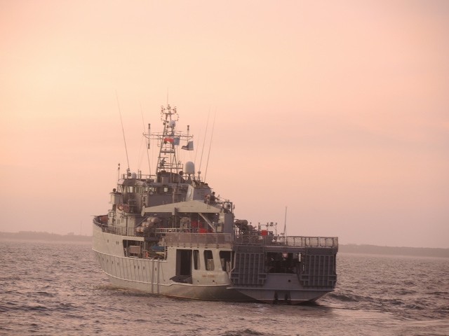 Okręty Stałego Zespołu Sił Obrony Przeciwminowej NATO - Grupa 1 wpłynęły do Świnoujścia.