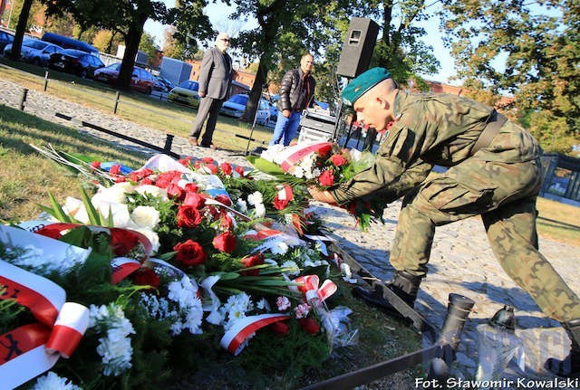 Uroczystości związane z Dniem Polskiego Państwa Podziemnego odbyły się na placu św. Katarzyny