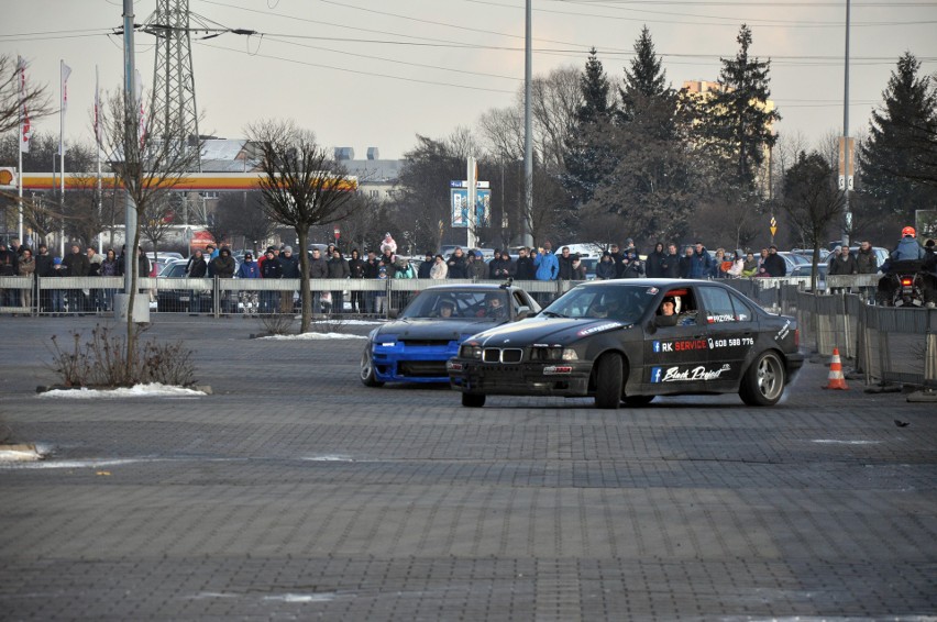 WOŚP 2017. Motoorkiestra dla fanów motoryzacji! [ZDJĘCIA, WIDEO]