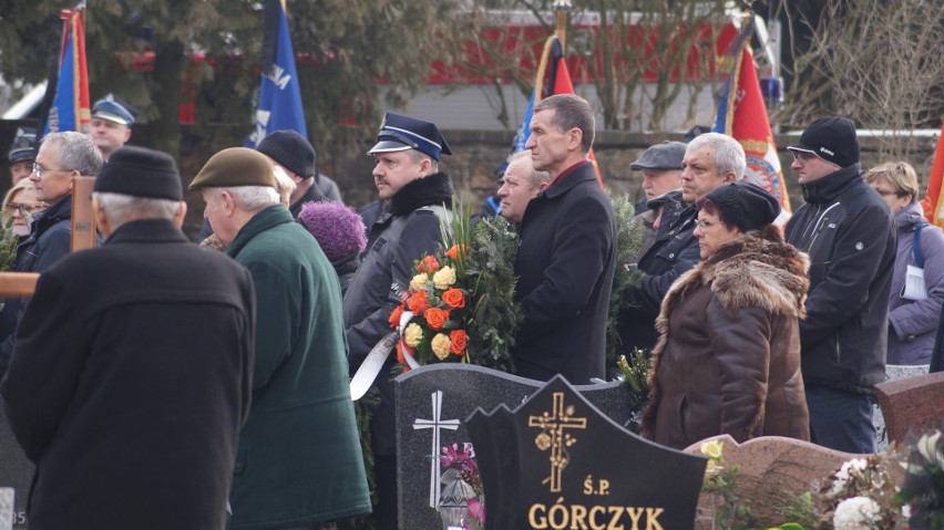 Mikołów: Tłumy na pogrzebie pożegnały sołtysa Bujakowa