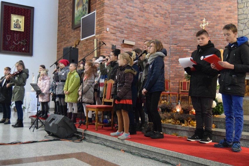 W ramach obchodów 100-lecia Niepodległości Polski w kościele...