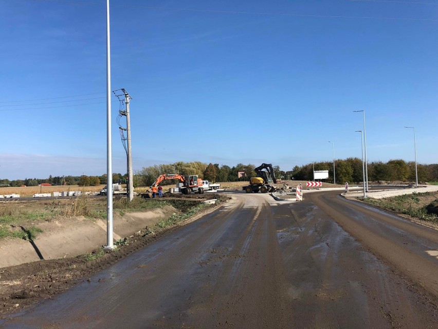 Przebudowa drogi wojewódzkiej nr 835 z Przeworska do Kańczugi. Mieszkańcy: Kiedy wreszcie skończą się te utrudnienia? [ZDJĘCIA]