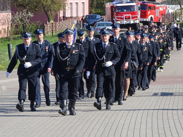 W gminie Główczyce uhonorowali strażaków.