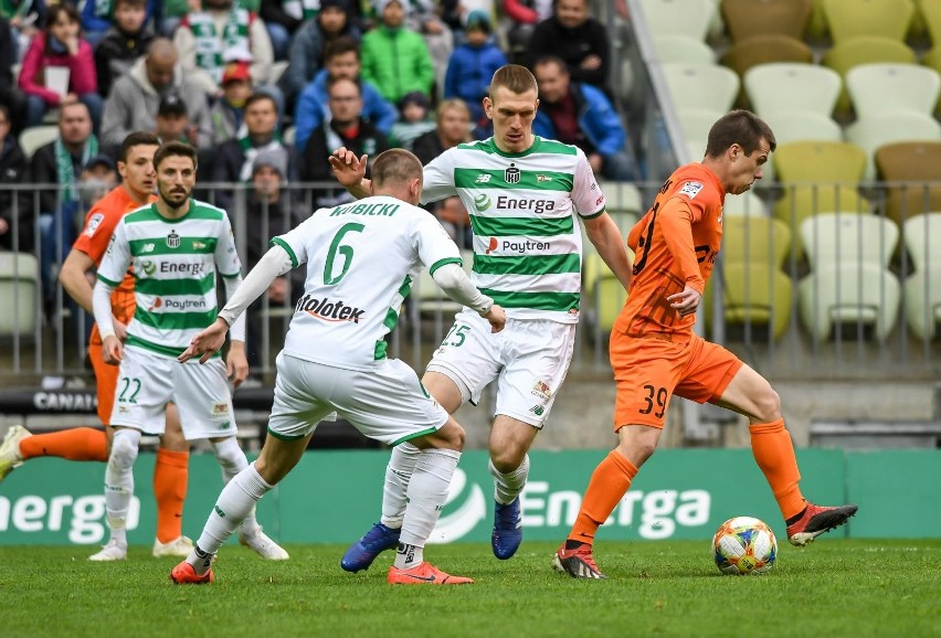 Lech Poznań - Lechia Gdańsk. Matematyka bezlitosna dla biało-zielonych, ale jest o co walczyć