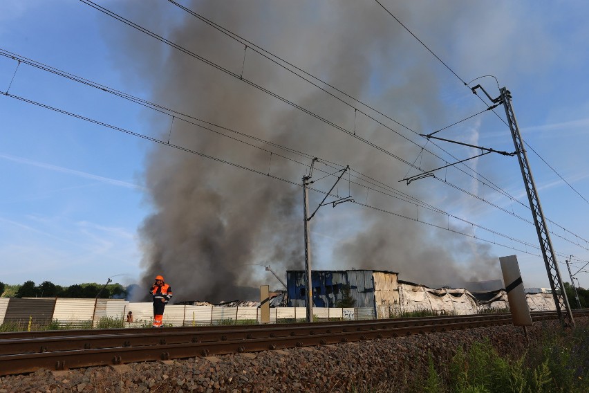 Pożar w Gdańsku przy Trakcie Świętego Wojciecha 26.06.2019....