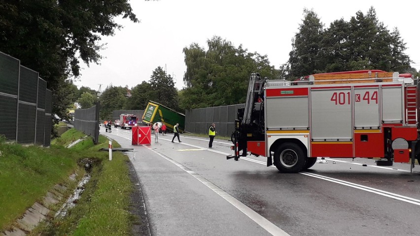 Wypadek w Bochni na DK 94. Nie żyją dwie osoby [ZDJĘCIA, WIDEO]