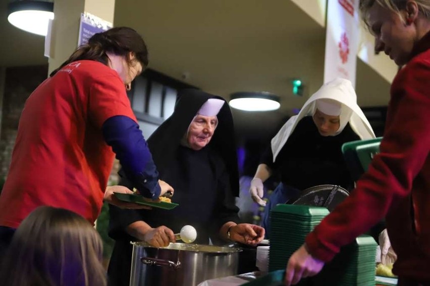 Kraków. Na Kazimierzu odbyła się Wigilia dla ubogich i samotnych