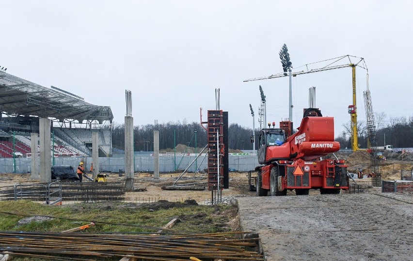 Po konferencji prasowej: Łódź Buduje stadion ŁKS. Pogoda sprzyja więc budują nadal [GALERIA ZDJĘĆ]