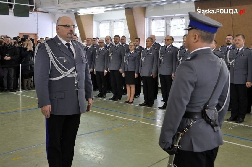 Ślubowanie od 118 nowych policjantów w Katowicach