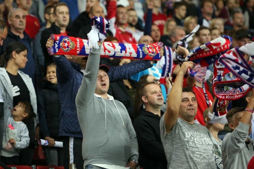 Kraków. Mecz Wisła Kraków - Lechia Gdańsk. Tak bawili się kibice! [ZDJĘCIA]