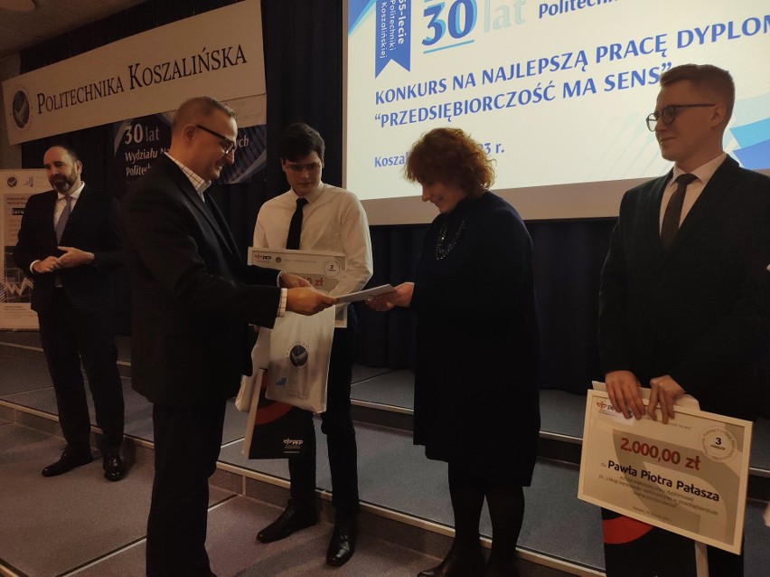 Na Politechnice Koszalińskiej nagrodzono najlepsze prace dyplomowe 