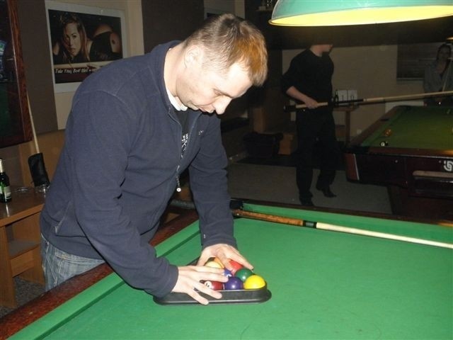 Krzysztof Drąka niespodziewanie przegrał w pierwszym meczu, ale potem rał już bezbłędnie i zasłużenie zajął pierwsze miejsce.