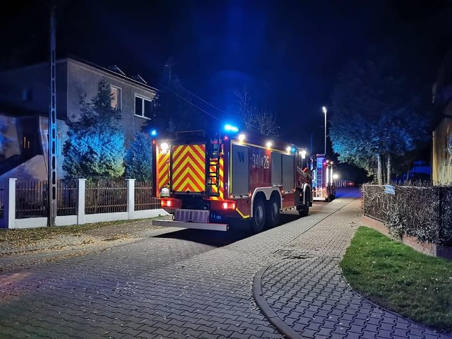 Trwa wyjaśnienia okoliczności tego zdarzenia i ustalanie przyczyn pożaru w Łysomicach