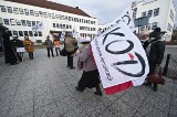 Kolejny protest KOD w Koszalinie [wideo, zdjęcia]