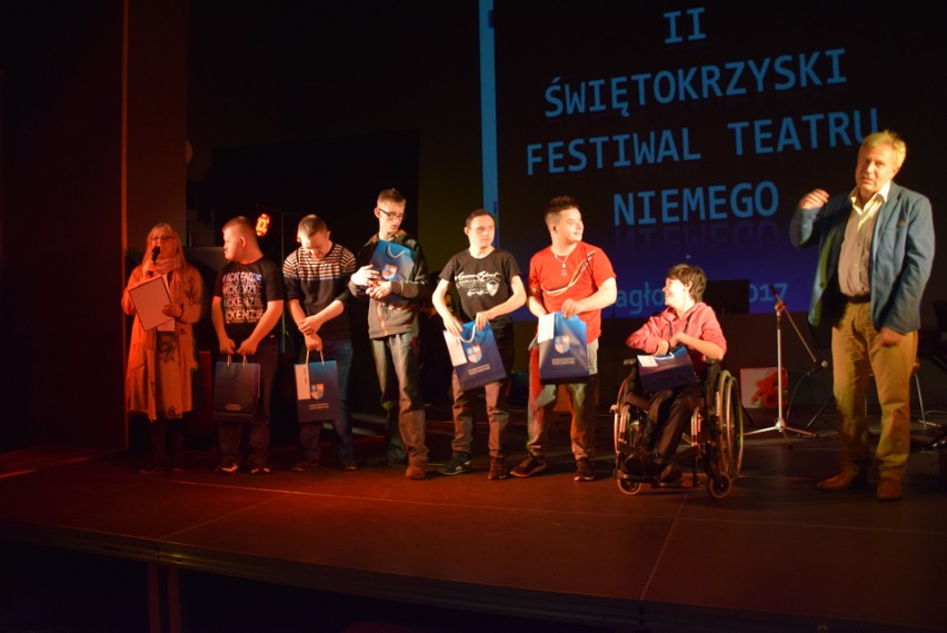 II Świętokrzyski Festiwal Teatru Niemego w Nagłowicach za nami [WIDEO]