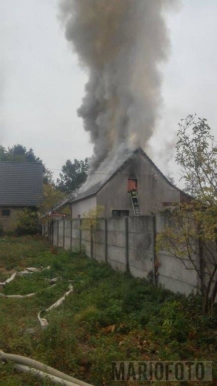 Pożar domu w Chróścinie koło Skorogoszczy (powiat brzeski).