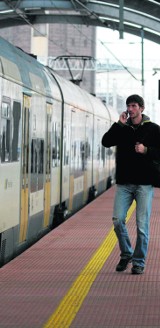 Szybka Kolej Regionalna Tychy-Katowice, czyli stare pociągi na nowych tyskich dworcach