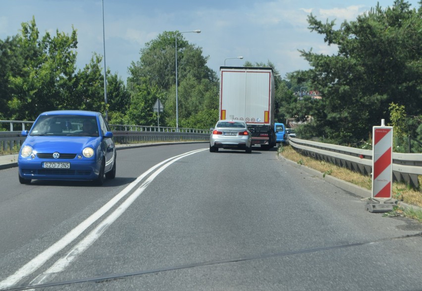 Szykuje się kłopotliwy objazd remontowanego wiaduktu w...