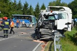 Wypadek autobusu, ciężarówki i auta osobowego [AKTUALIZACJA]