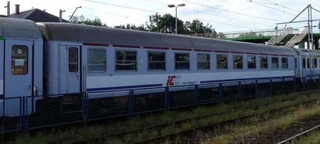 PKP Intercity wyprzedaje wagony w Szczecinie.