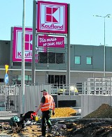 Nowy market wyrósł w centrum Rybnika. Kaufland w Rybniku powstał w miejsce Domusu