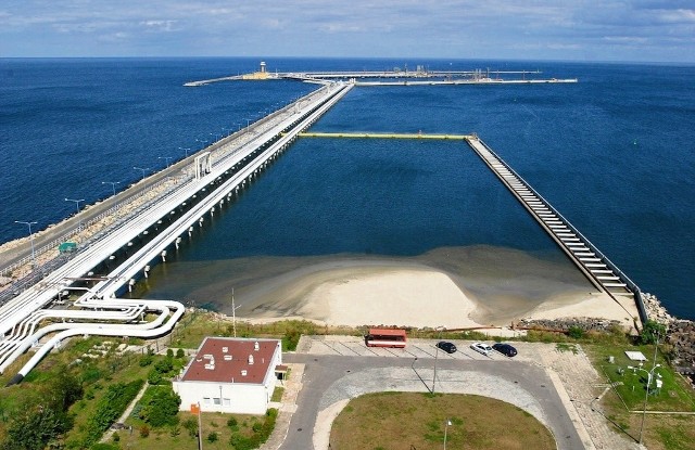 Naftoport zapewnia dostawy paliw drogą morską