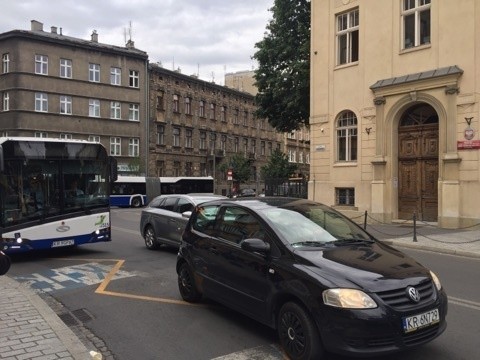 Autobusy kursujące z Bronowic znów tkwią w wielkich korkach