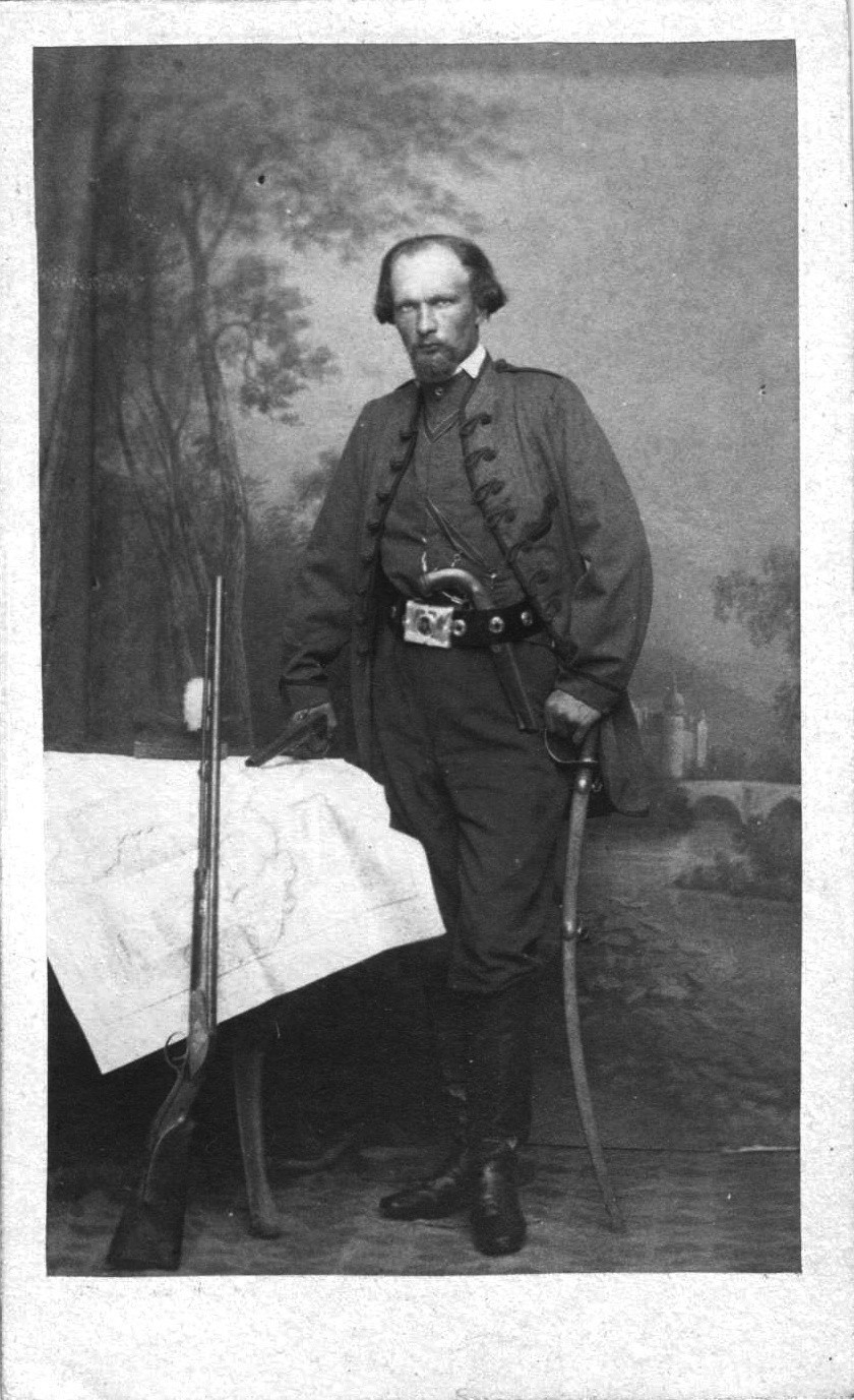 Antoni Jeziorański – służył w legionie polskim na Węgrzech...