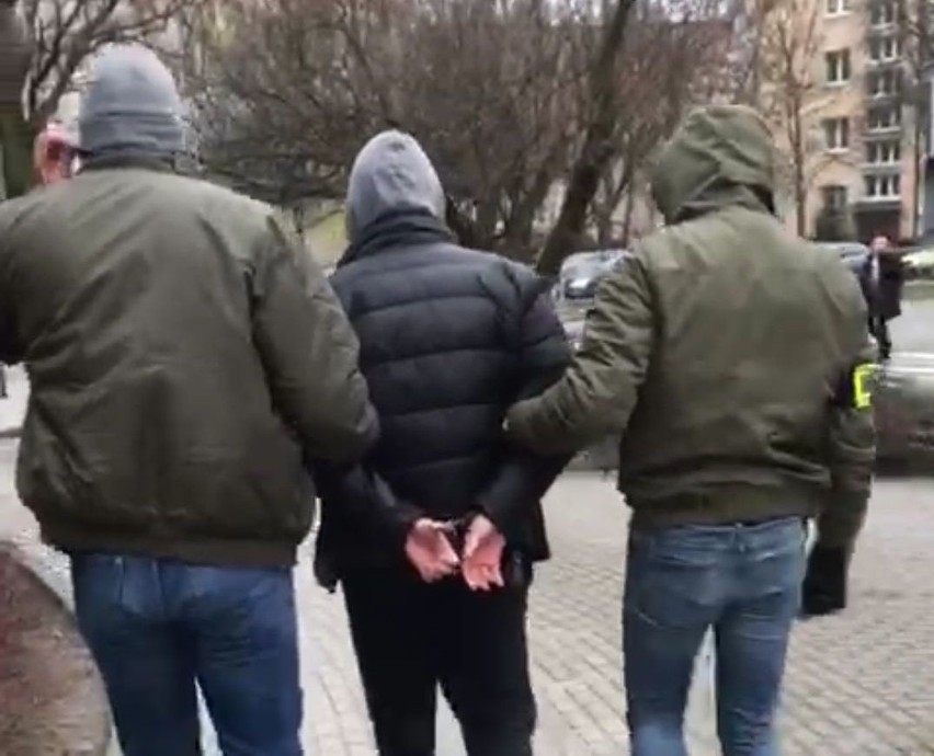 Poznańscy policjanci zaplanowali akcję zatrzymania...