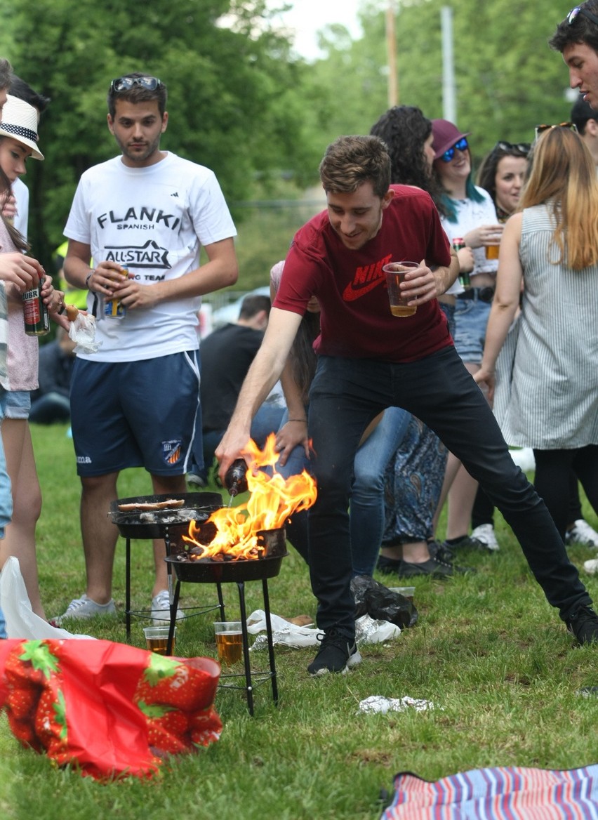 Wielkie grillowanie na tzw. Wittigowie, czyli w miasteczku...