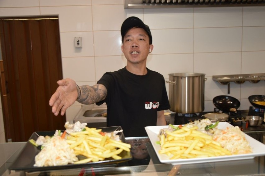 Asia Wok - nowy bar z kuchnią azjatycką w Skarżysku już otwarty. Co można tam zjeść? Zobacz zdjęcia