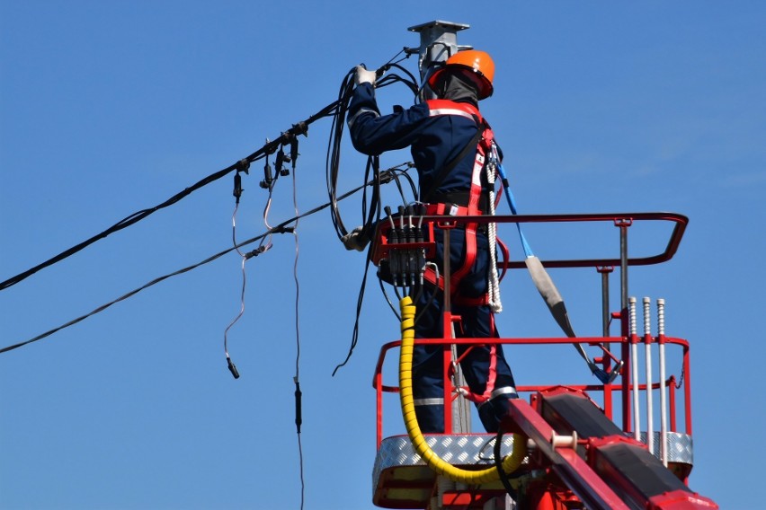 Enea Operator cyklicznie planuje przerwy w dostawie energii...