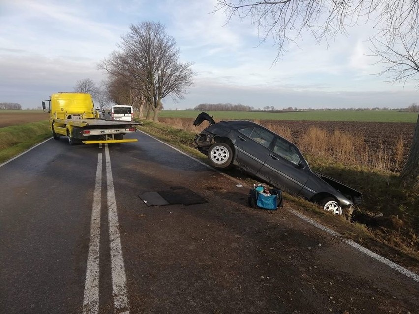 Uciekał goniącym go policjantom kilkadziesiąt kilometrów....