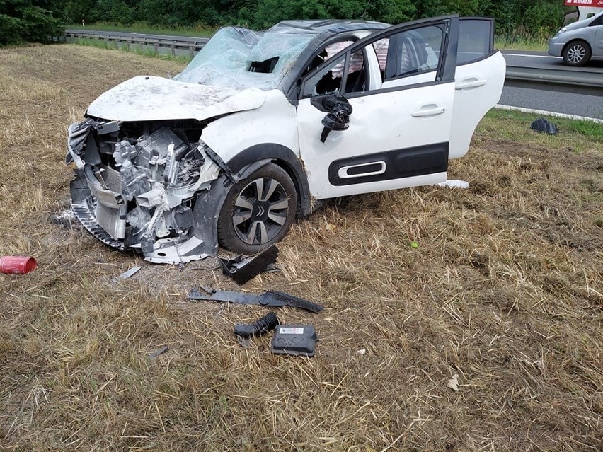 5 lipca doszło do zderzenia dwóch aut na DK-86 w Preczowie....