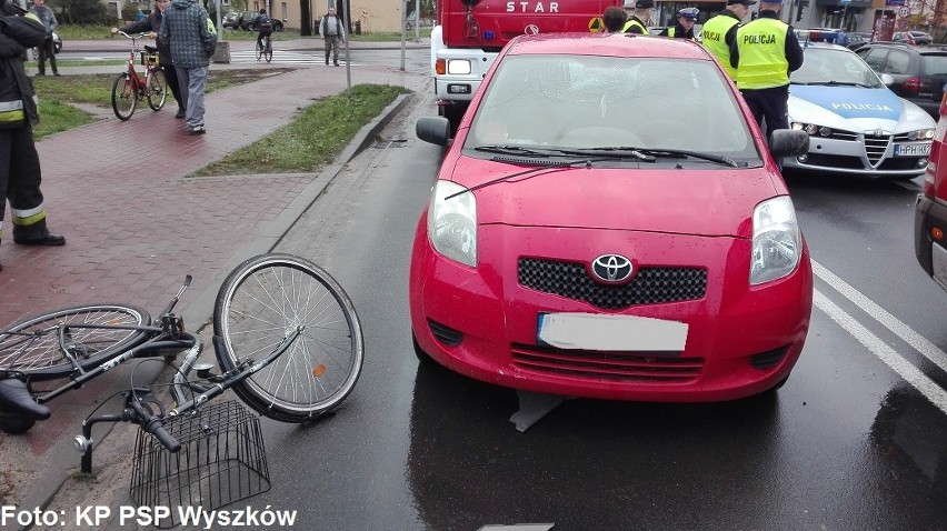 Wyszków. Zderzenie toyoty z rowerzystą [ZDJĘCIA]