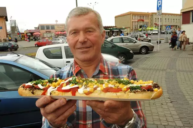 Tadeusz Kawa jest pewien, że mimo natarcia fastfoodowych sieci z zagranicy, nasze rodzime zapiekanki fanów nie straciły.