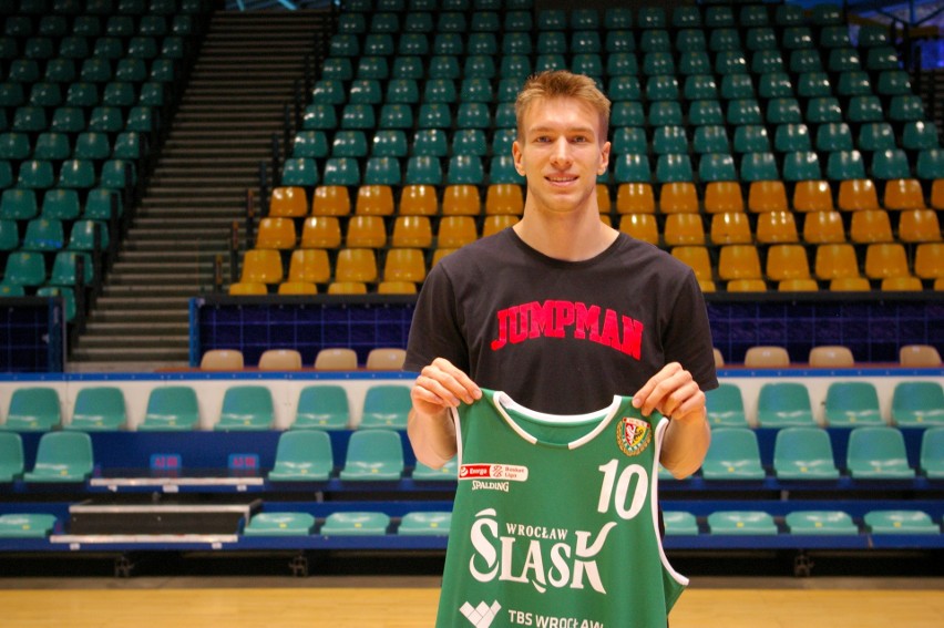 Jan Wójcik, syn Adama, koszykarzem Śląska Wrocław. Także będzie grał z 10! (ZDJĘCIA)