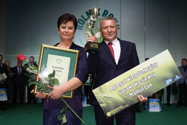 Kazimierz i Grażyna Karwat - zdobywcy tytułu Rolnik Roku 2017. [Kliknij w galerię, by poznać laureatów Złotej Dziesiątki]
