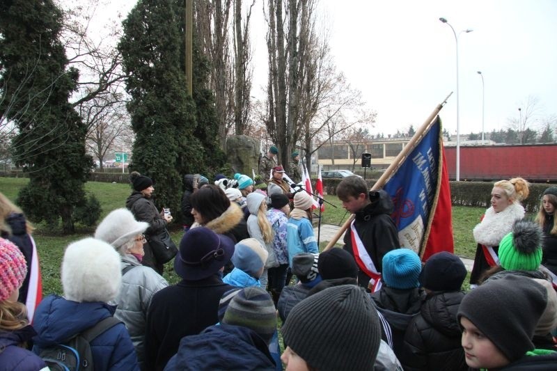 Uroczystości pod Krzyżem Powstańczym w Kielcach 