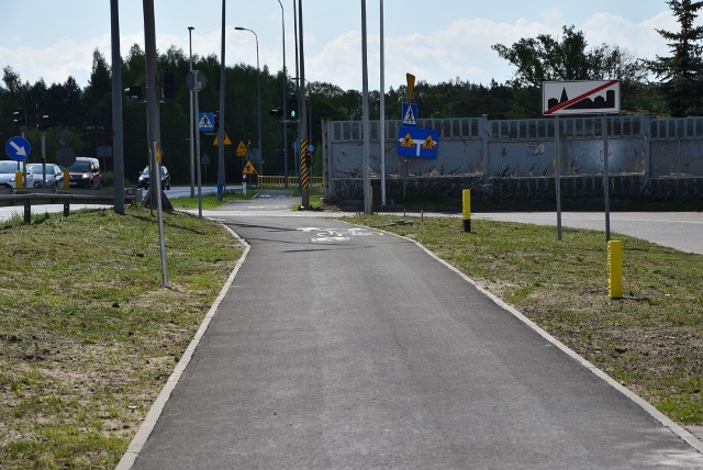 W maju br. oddano do użytku ścieżkę rowerową Biały Bór (gm. Grudziądz) - Klęczkowo (pow. chełmiński). Inwestycję realizowała GDDKiA