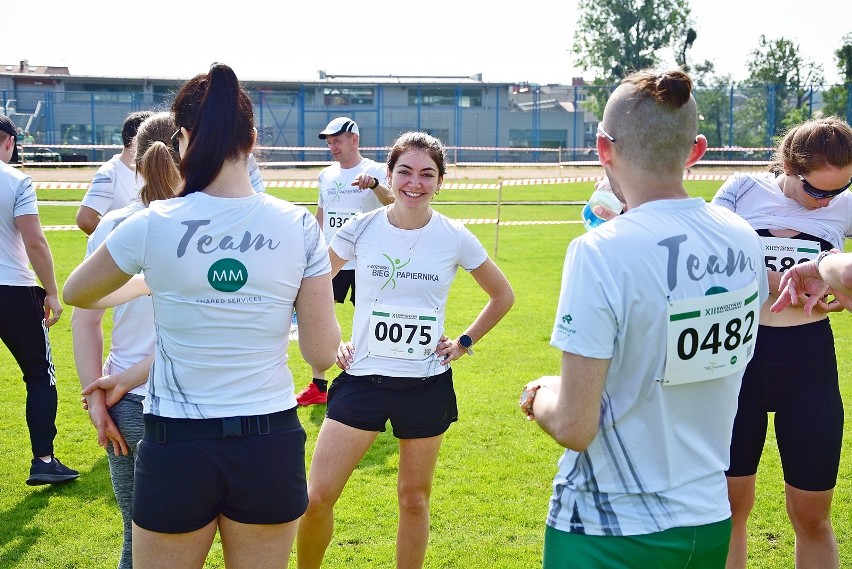 Kwidzyński Bieg Papiernika 2022. Zawodnicy rywalizowali na 10-kilometrowej trasie biegnącej ulicami Kwidzyna w niedzielę 4.06.2022