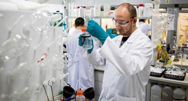 Naukowcy z Selvity pracują obecnie nad nowatorskimi lekami na białaczkę i nowotwory jelita grubego