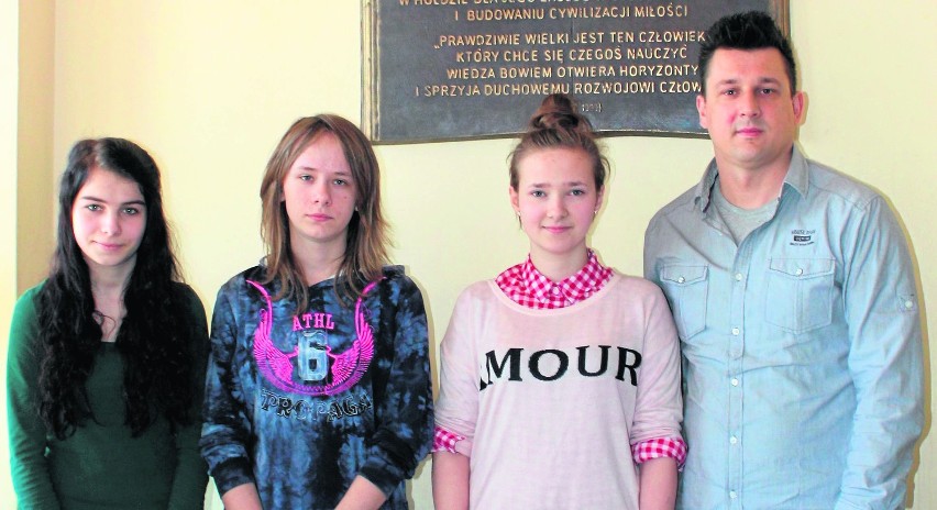 Na zdjęciu od lewej: Marlena Maj, Milena Szaniawska, Monika...