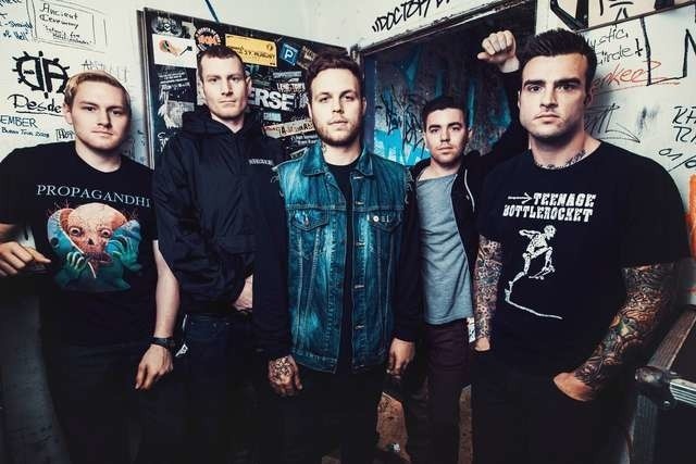 Stick To Your Guns zagrają w sobotę na głównej scenie festiwalu