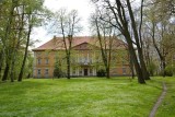 Pałac Dolańskich w Radłowie kupi Krzysztof Witkowski, prezes Bruk-Betu. Biznesmen ma ciekawe plany związane z zabytkiem [ZDJĘCIA]